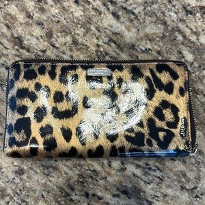 Kate Spade leopard zipper clutch wallet